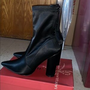 Ankle heel boots